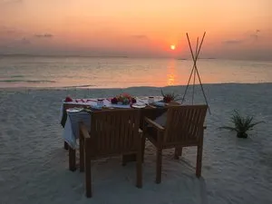 BRENNIA KOTTEFARU – Maldive