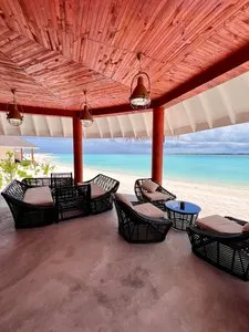 BRENNIA KOTTEFARU – Maldive