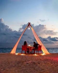 BRENNIA KOTTEFARU – Maldive