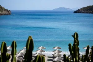 DAIOS COVE LUXURY RESORT & VILLAS – Vathi