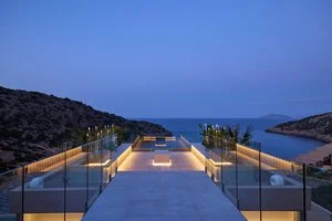 DAIOS COVE LUXURY RESORT & VILLAS – Vathi