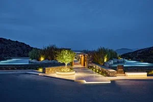 DAIOS COVE LUXURY RESORT & VILLAS – Vathi