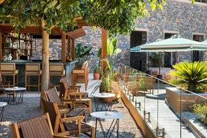 DAIOS COVE LUXURY RESORT & VILLAS – Vathi