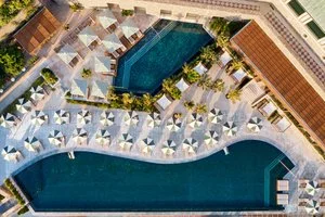 DAIOS COVE LUXURY RESORT & VILLAS – Vathi
