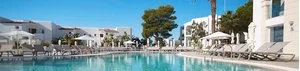 INSOTEL TARIDA BEACH RESORT & SPA – Urbanització Cala Tarida