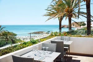 INSOTEL TARIDA BEACH RESORT & SPA – Urbanització Cala Tarida