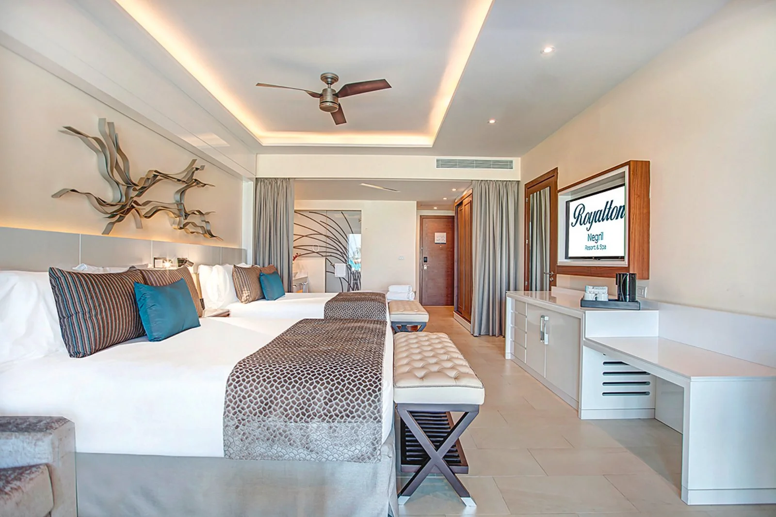 Searesort Royalton Negril - Camera Luxury Junior Suite