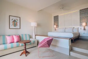 Junior Suite Ocean Front