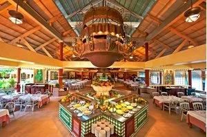 IBEROSTAR WAVES PUNTA CANA – Friusa