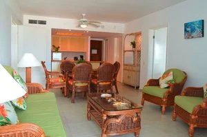 BEACHSCAPE KIN HA VILLAS & SUI – Zona Hotelera
