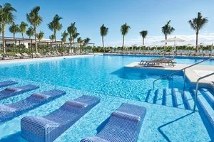 RIU PALACE COSTA MUJERES – Cancun