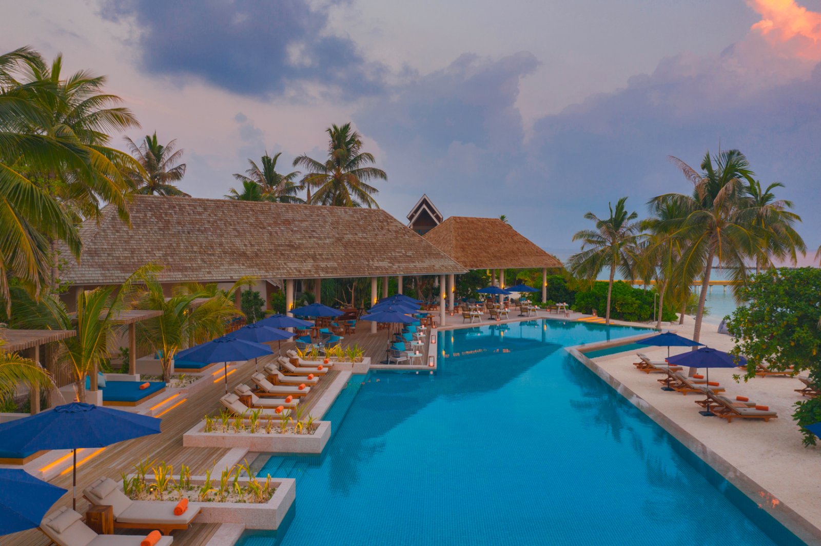 Emerald Faarufushi Resort&Spa 