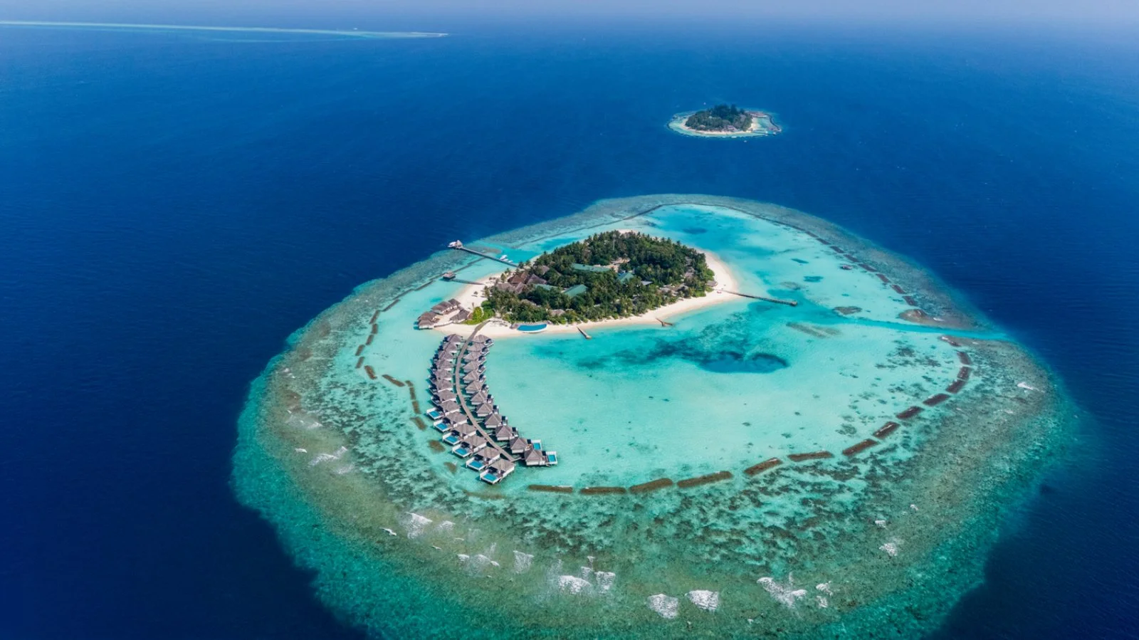 Nova Maldives At Vakarufalhi Island 
