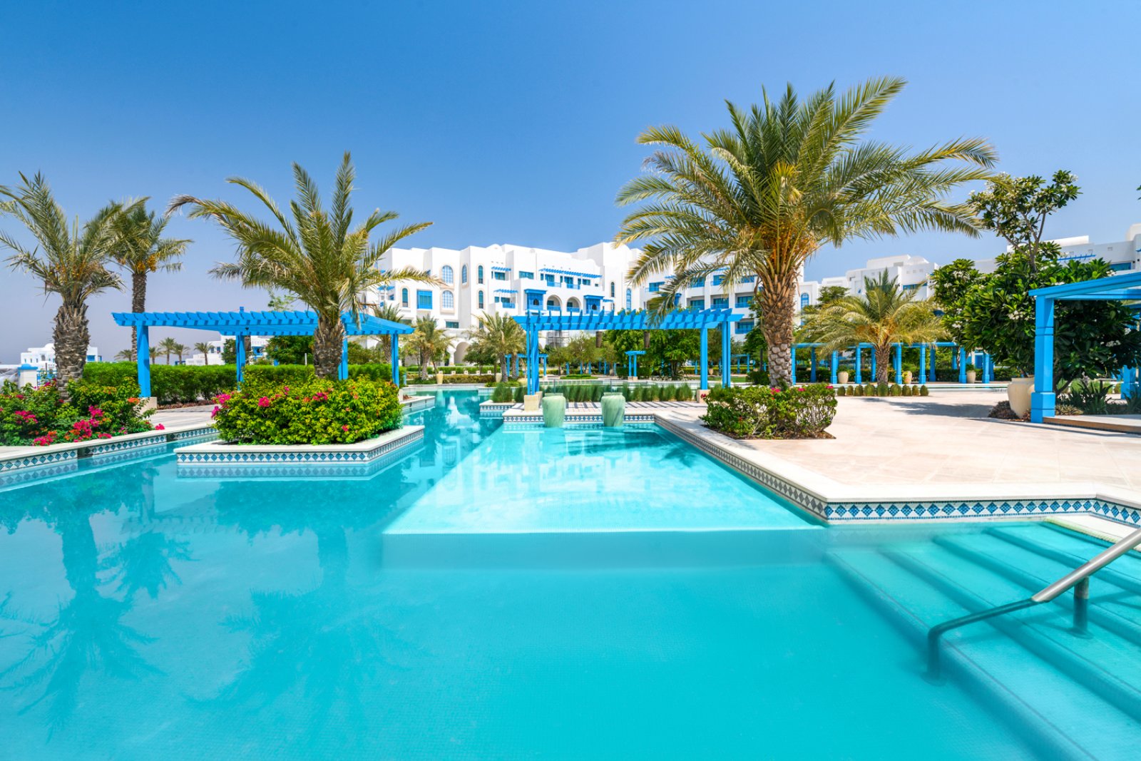 Qatar - SeaClub Hilton Salwa Beach Resort & Villas 5*