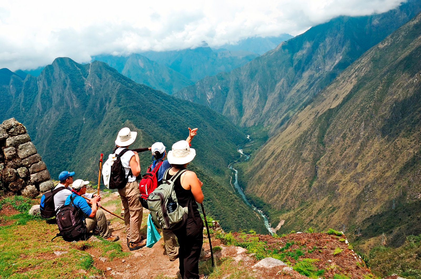 Peru' Facile - Perù, Cammino Inca Verso A Machu Picchu