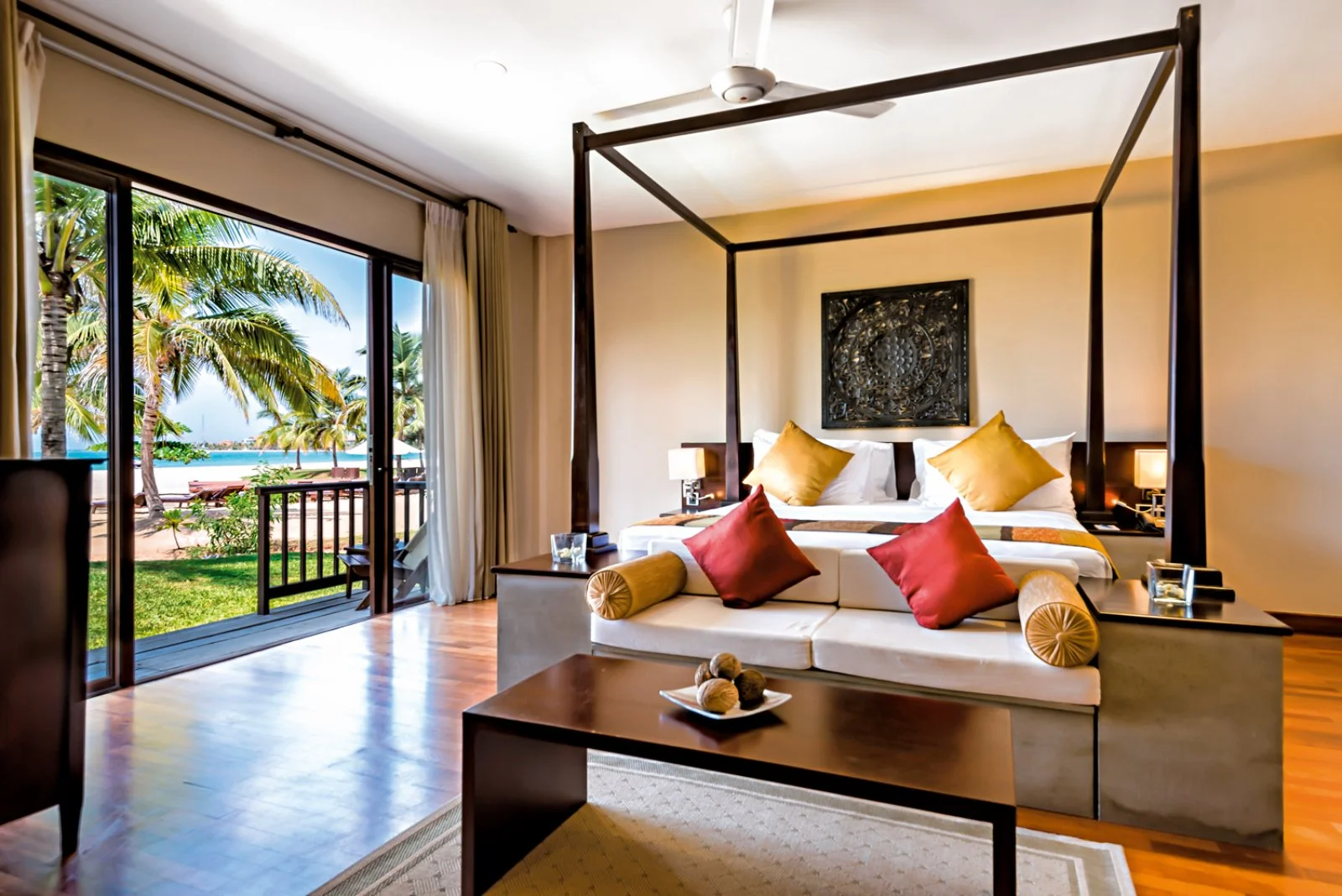 Uga Bay Hotel By Uga Escape 