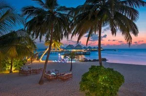 DIAMONDS THUDUFUSHI – Maldive