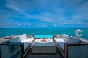 DIAMONDS THUDUFUSHI – Maldive