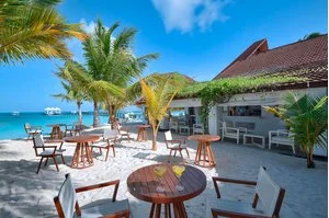DIAMONDS THUDUFUSHI – Maldive