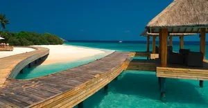 KUDAFUSHI RESORT E SPA – Meedhoo