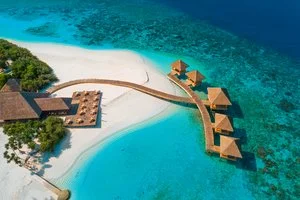 KUDAFUSHI RESORT E SPA – Meedhoo