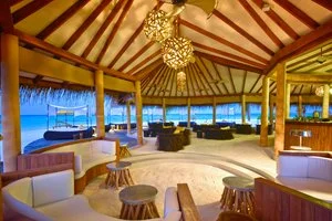 DRIFT THELU VELIGA RETREAT – Maldive