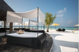 DRIFT THELU VELIGA RETREAT – Maldive