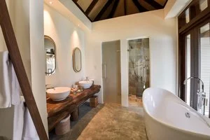 DRIFT THELU VELIGA RETREAT – Maldive