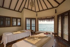 DRIFT THELU VELIGA RETREAT – Maldive