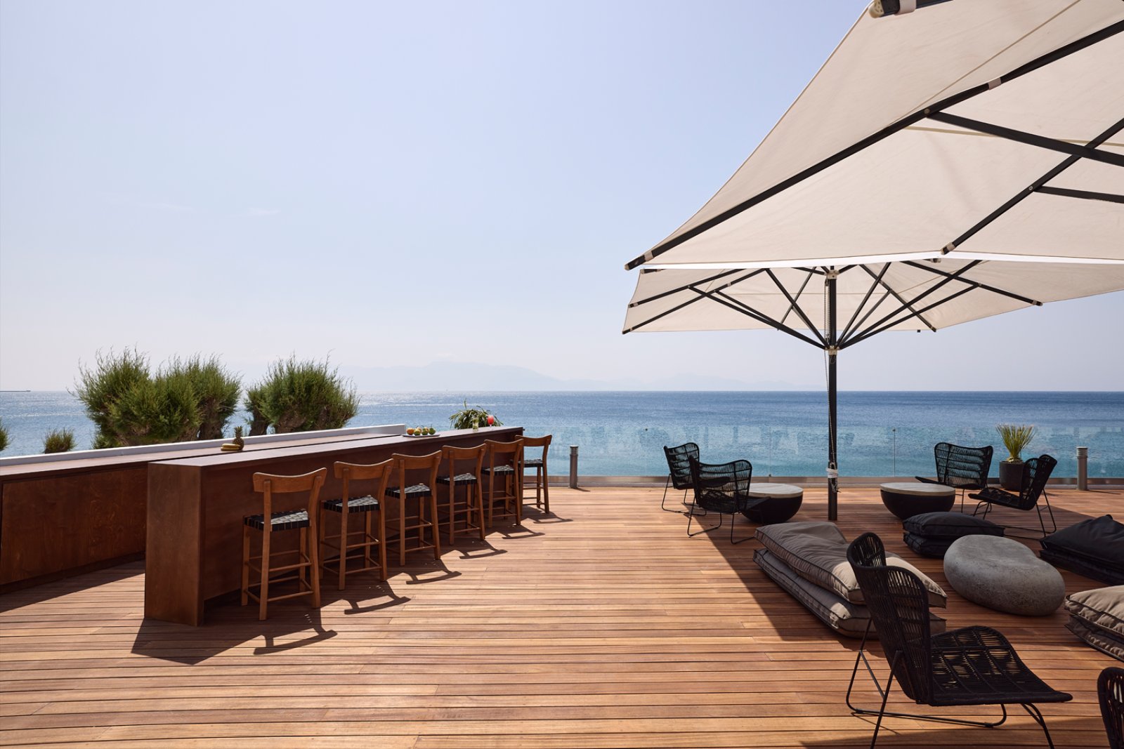 Dimitra Beach Hotel & Suites - Thalasa Adults Only Bar