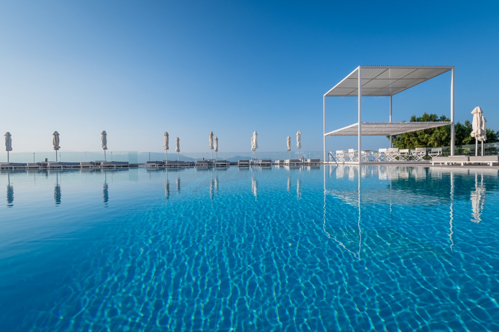 Dimitra Beach Hotel & Suites - Infinity Pool