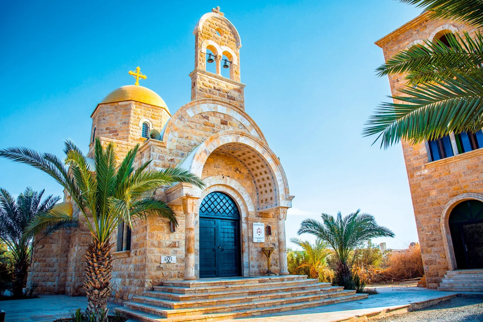 Amman - Mandaba - Monte Nebo - Shobak - Petra