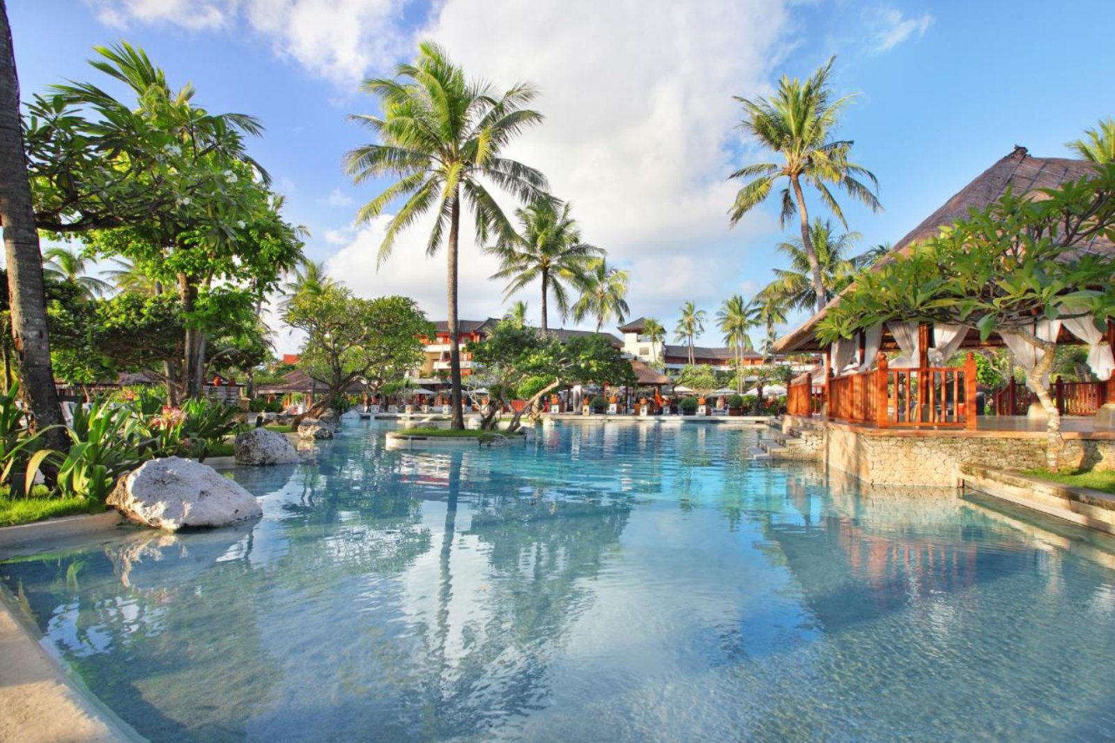 Nusa Dua Beach Hotel & Spa 