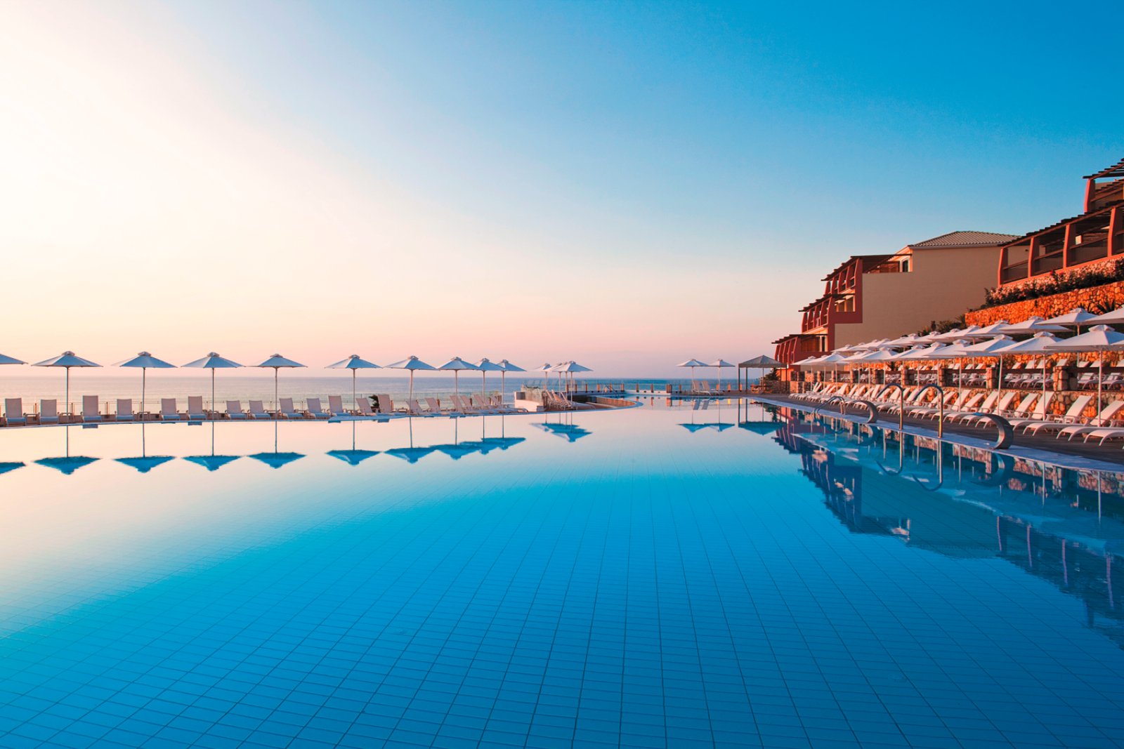 Offerte Alpiselect Louis Apostolata Island Resort & Spa