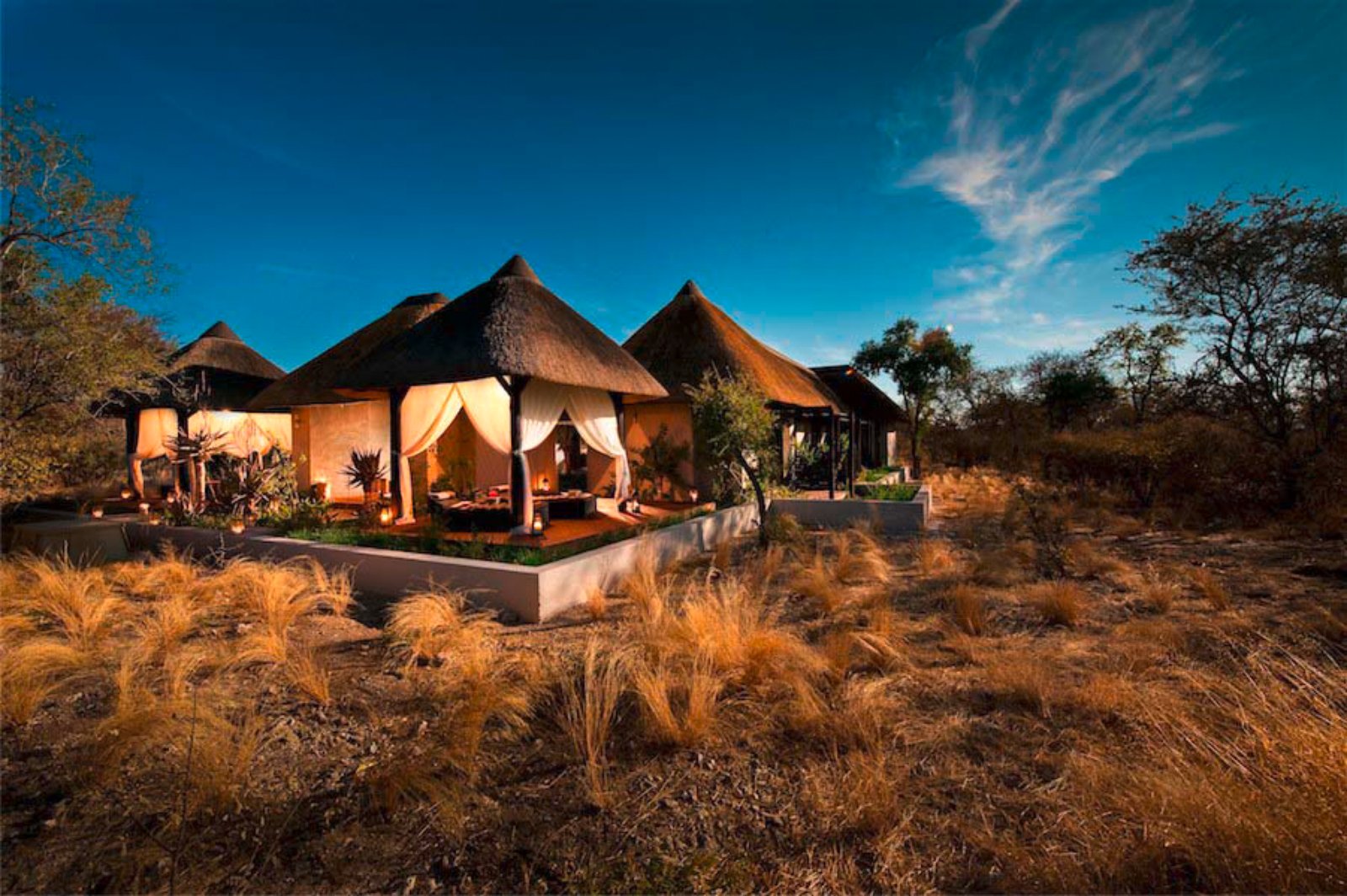 Mokuti Safari Lodge 