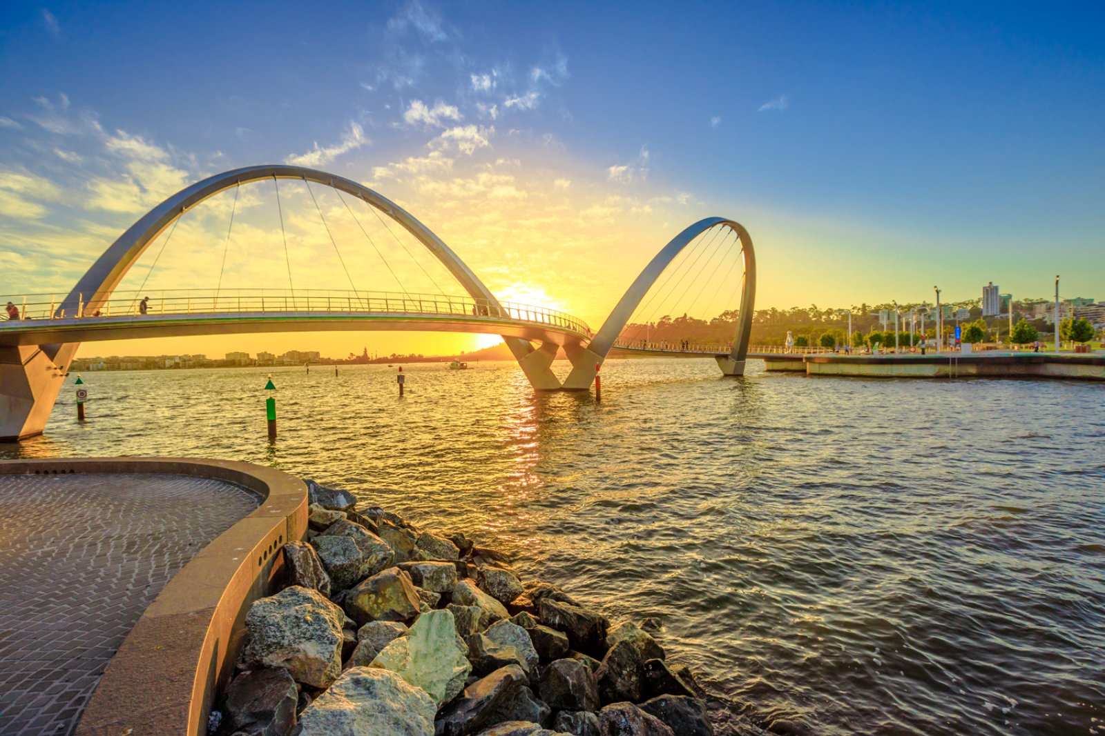 Wonders Of W.A. - Perth, Ponte Elizabeth Quay