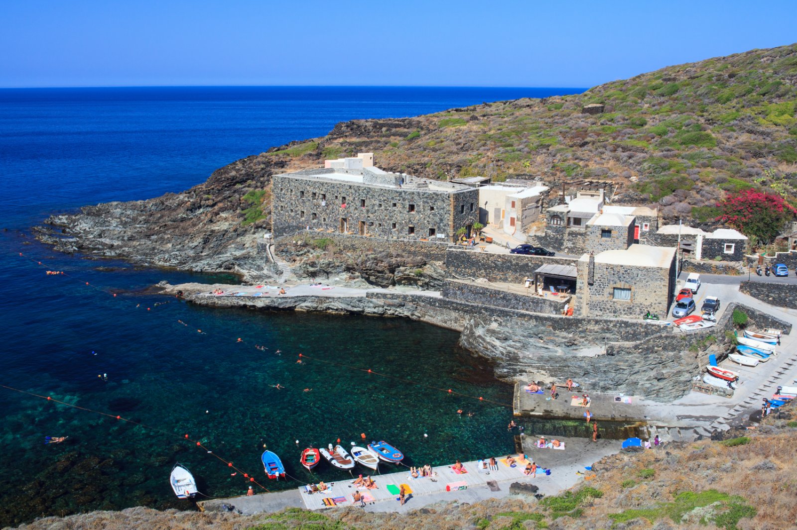 Tour Trekking A Pantelleria 