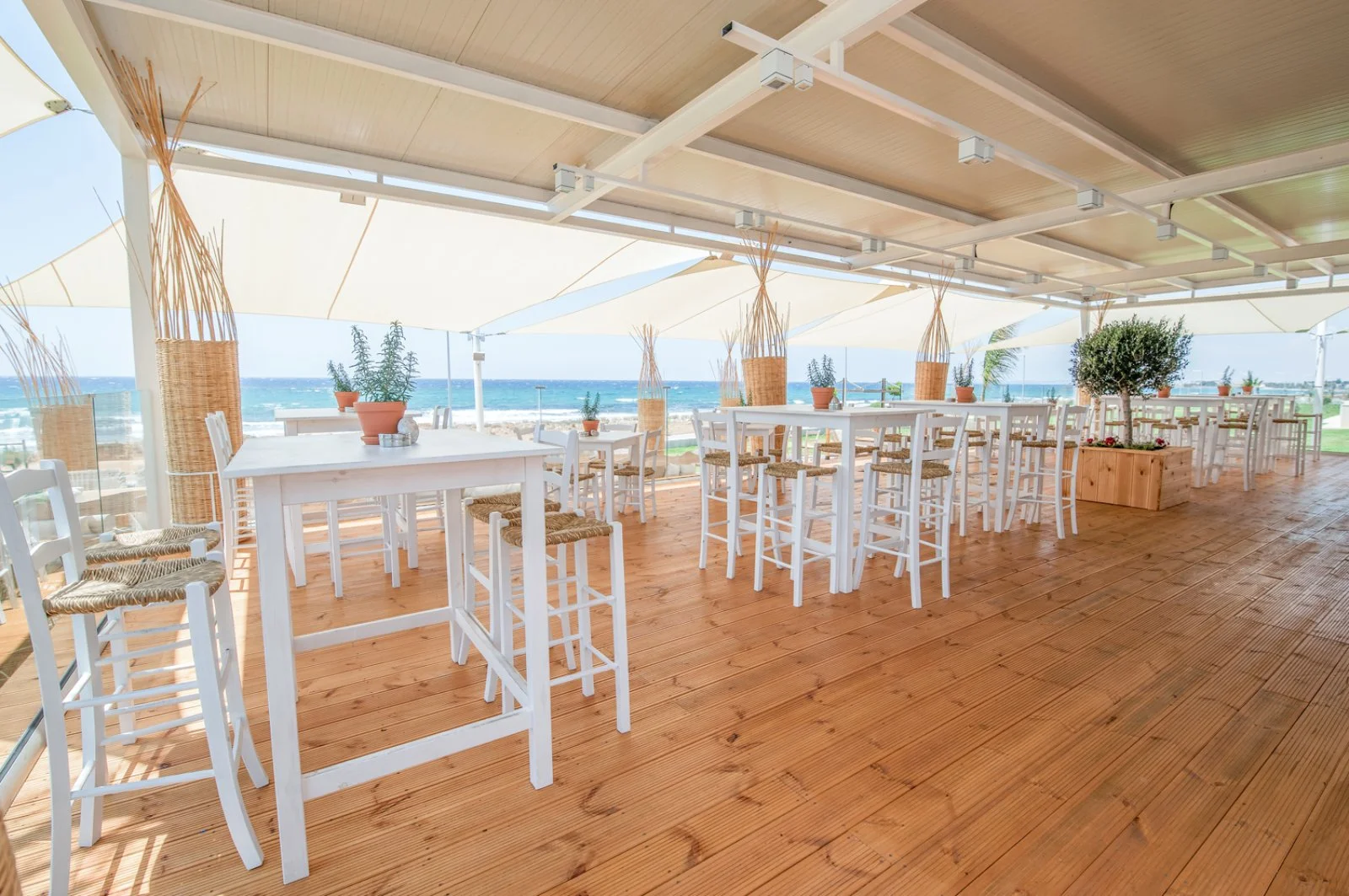 Piere Anne Beach Hotel 