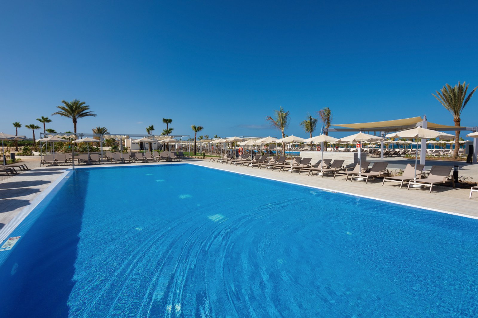 Searesort Riu Karamboa 