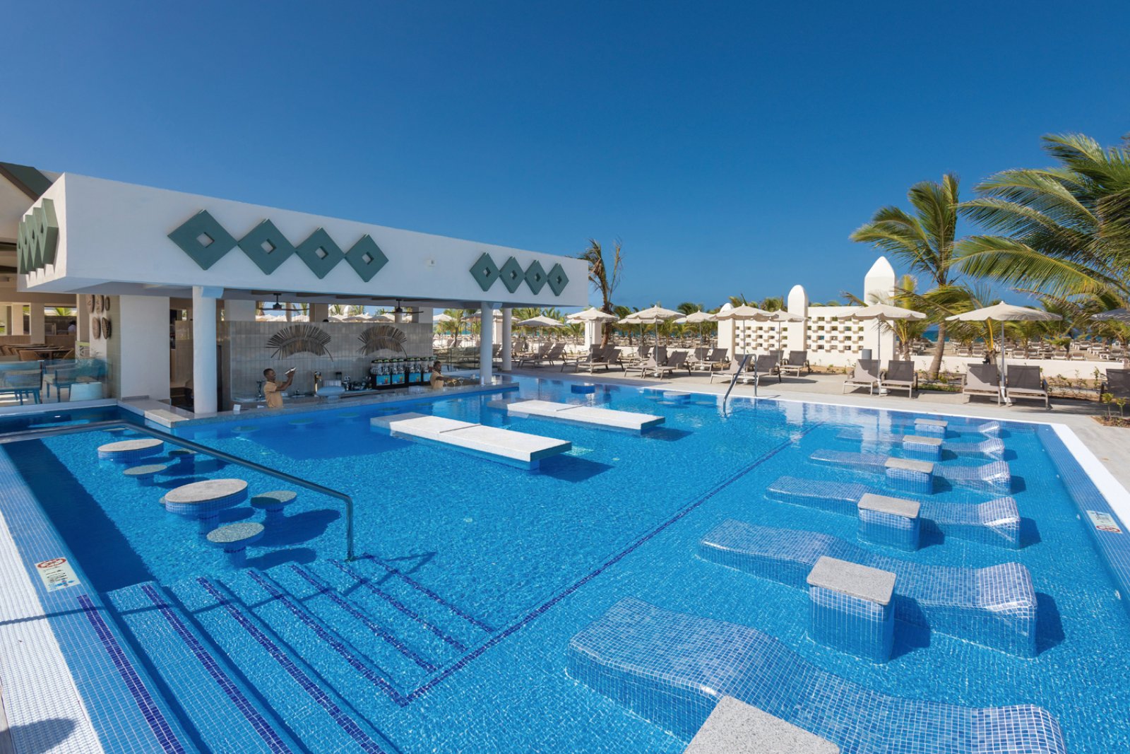 Searesort Riu Karamboa 