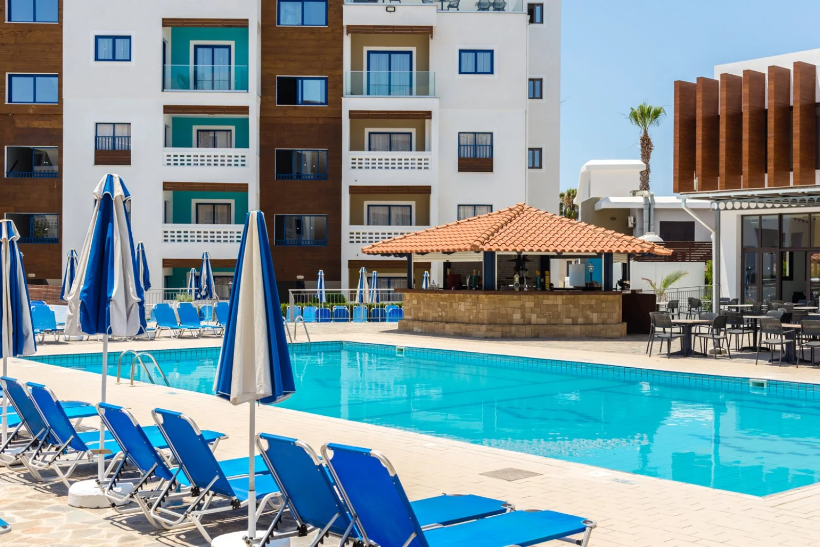 Kefalos Damon Hotel Apartments 