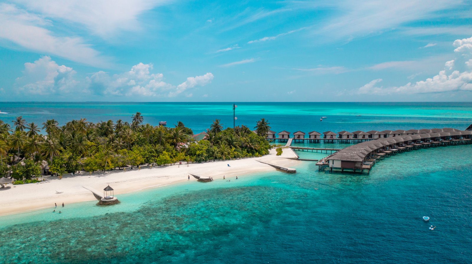 Beach Aerial - NAKAI Dhiggiri Resort