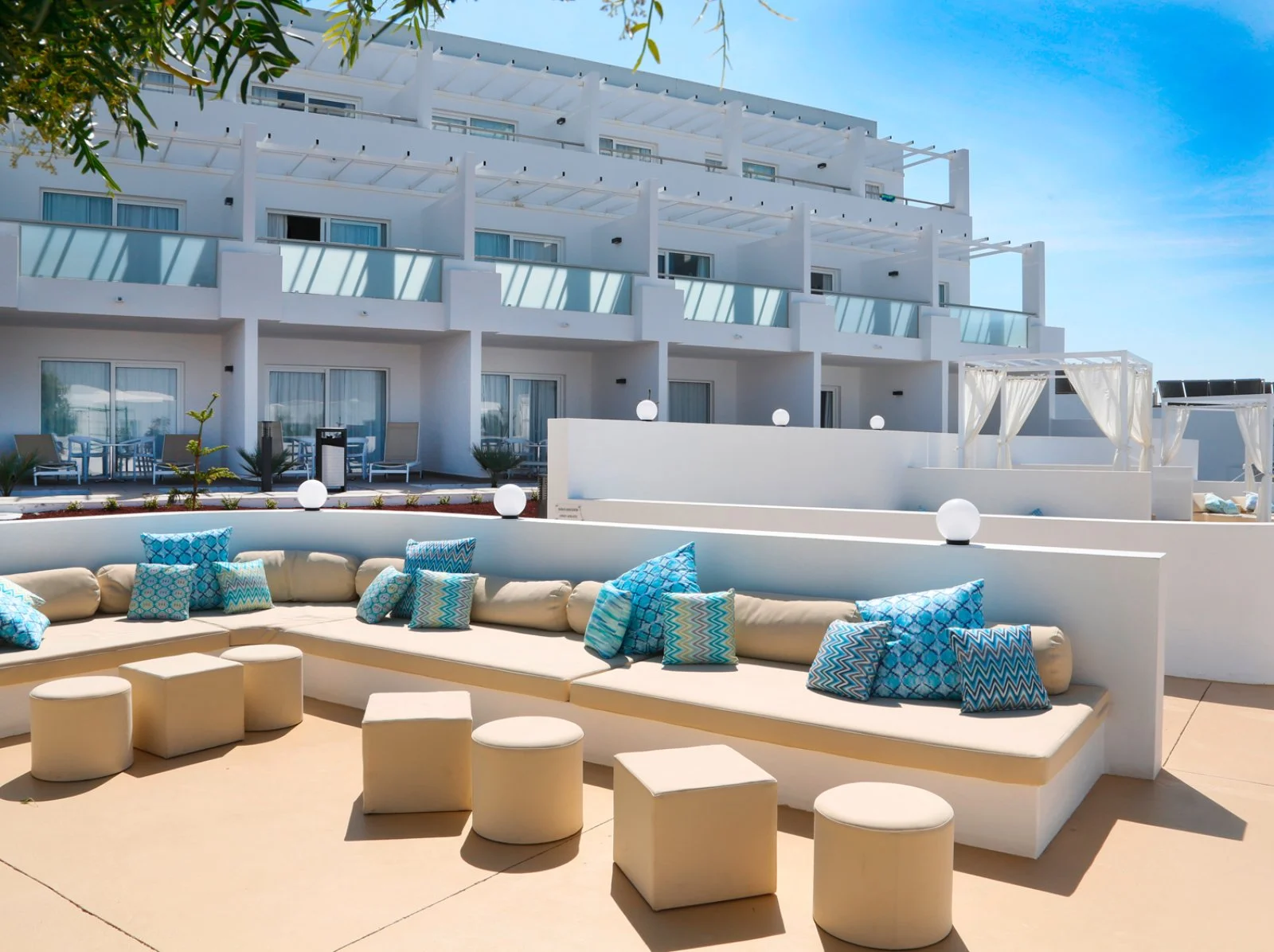 Aequora Lanzarote Suites 