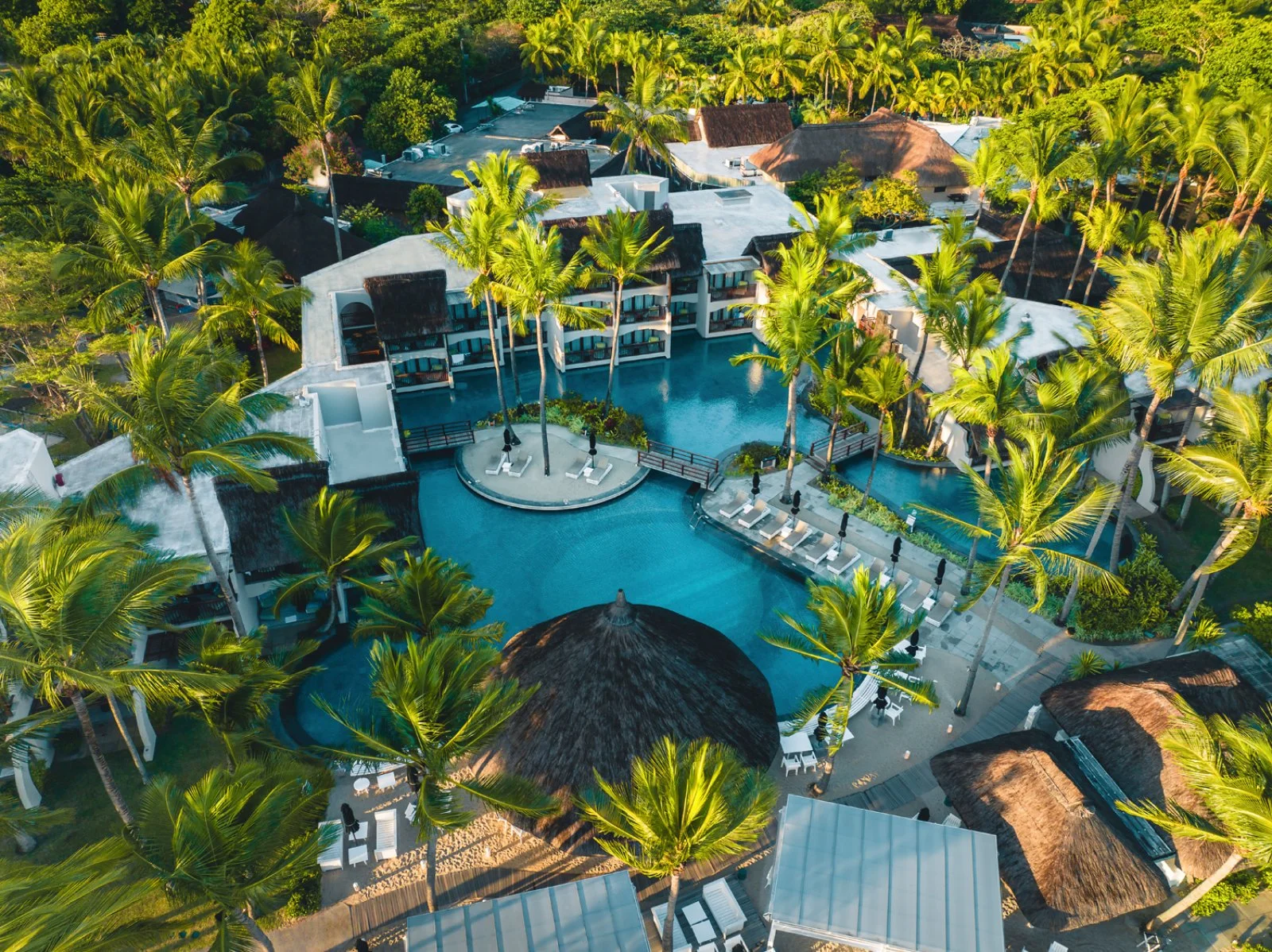 Constance Belle Mare Plage Resort 