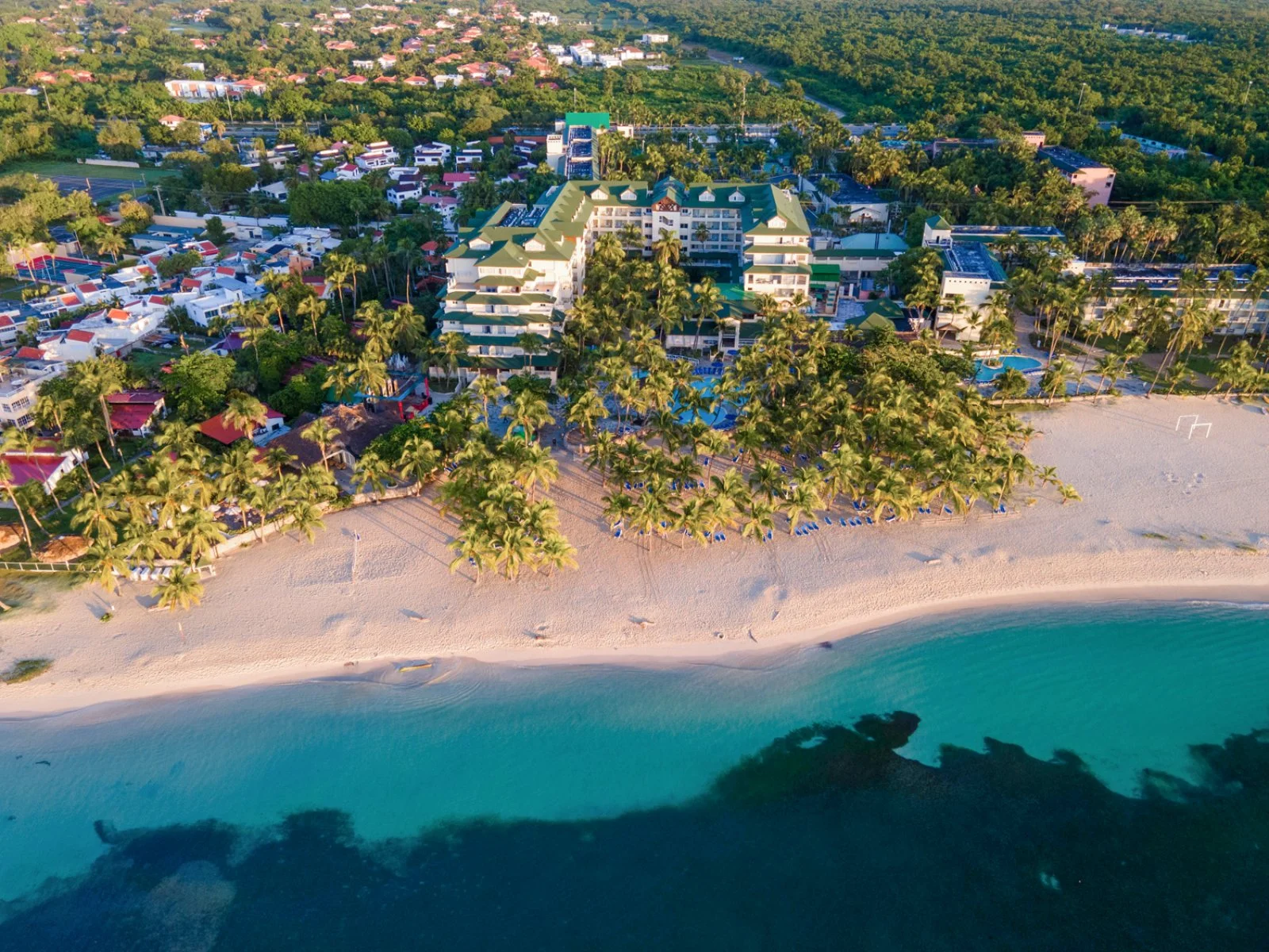 Coral Costa Caribe Beach Resort 
