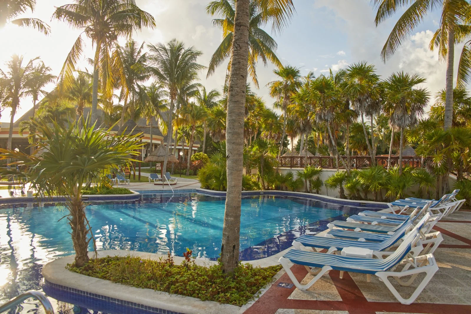 Bahia Principe Grand Coba Beach Resort 