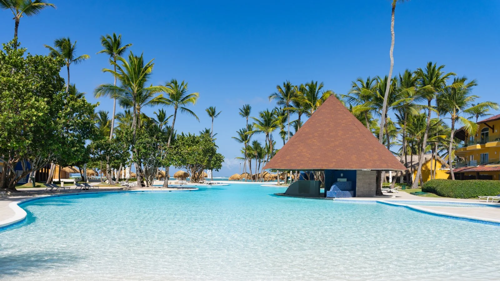 Caribe Deluxe Princess Beach Resort 