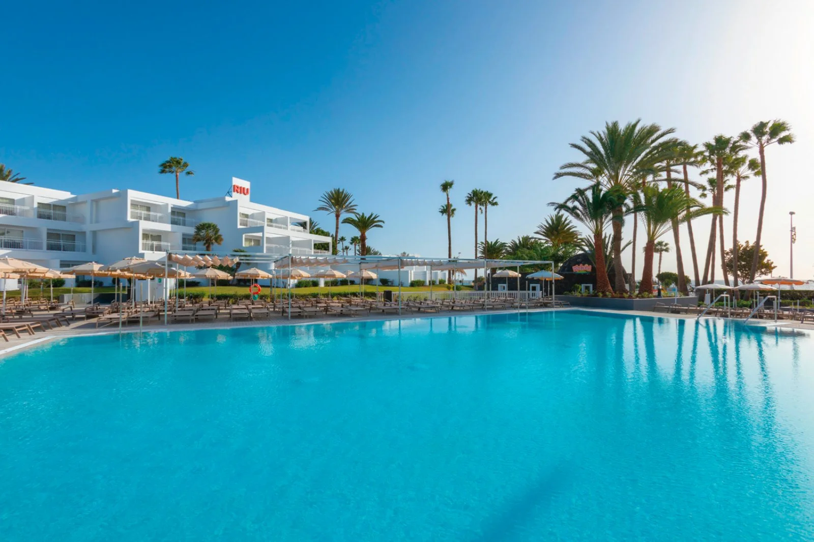 Searesort Riu Paraiso Lanzarote - Piscina