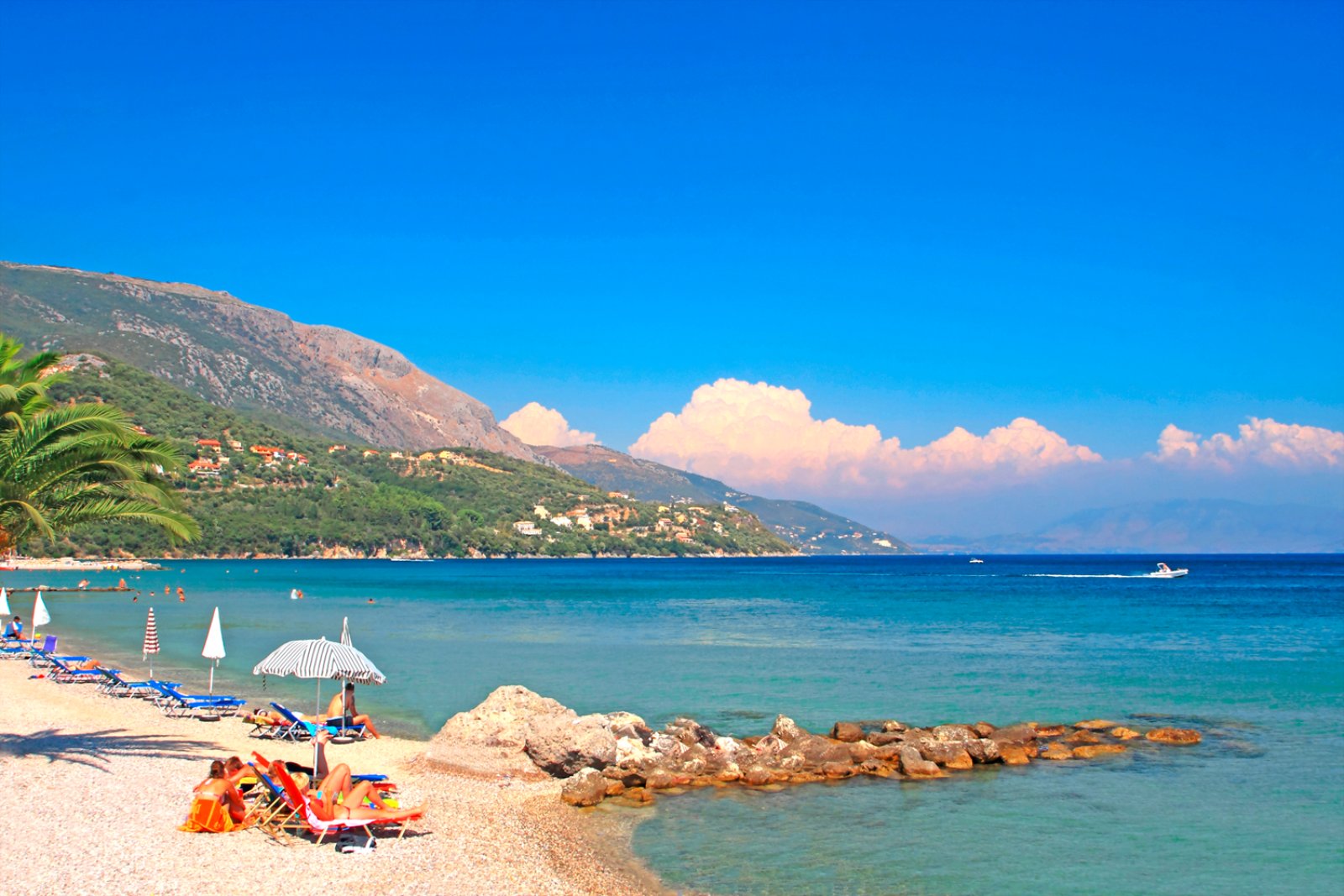 Appartamenti A Gouvia E Dassia - Spiaggia Di Ipsos