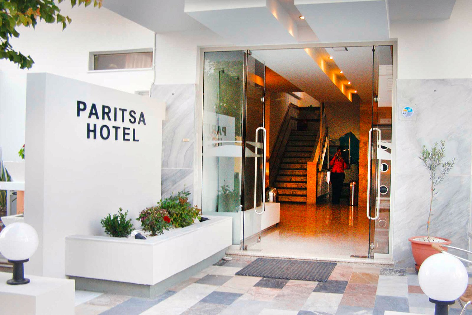 Hotel Paritsa 